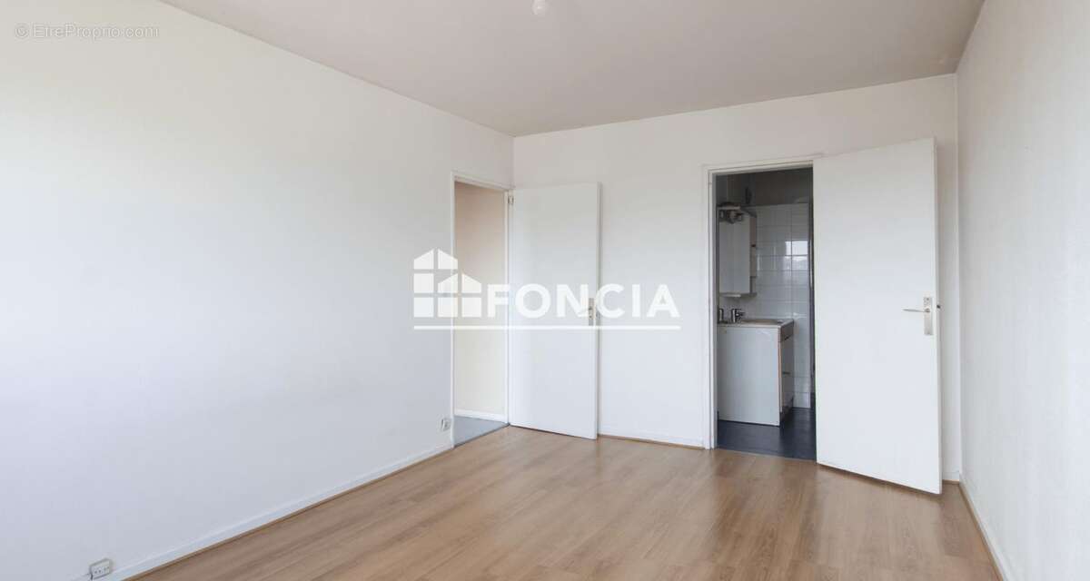 Appartement à LYON-9E