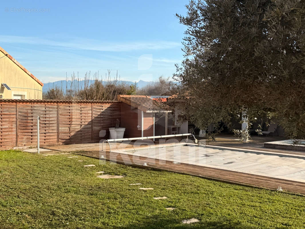 Maison à SAINT-MARCEL-LES-VALENCE