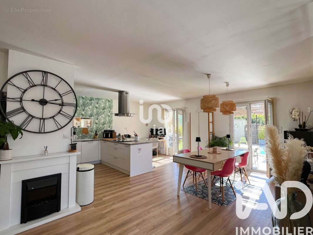 Photo 2 - Maison à VEDENE