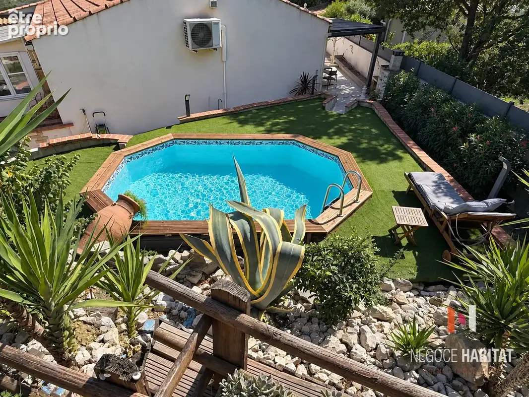 Maison de plain-pied 100 m2 avec piscine, terrain 650 m2 , proche centre du village - photo 10