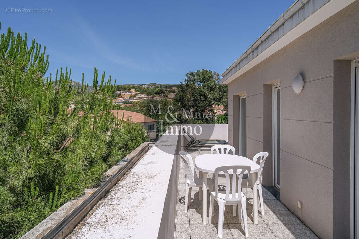Appartement à MARSEILLE-11E