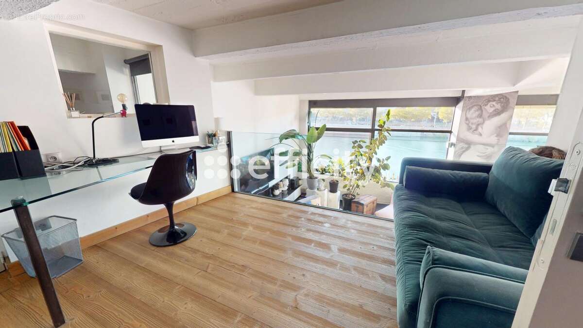 Appartement à LYON-4E