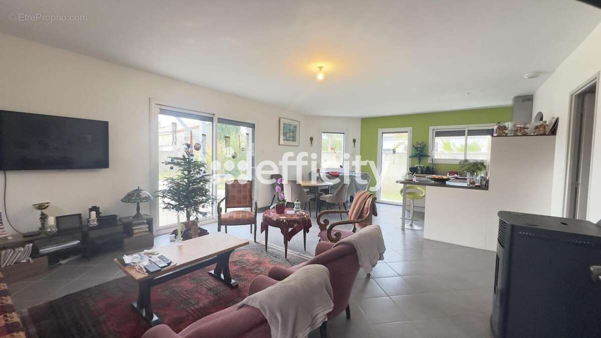 Maison à PORTES-LES-VALENCE