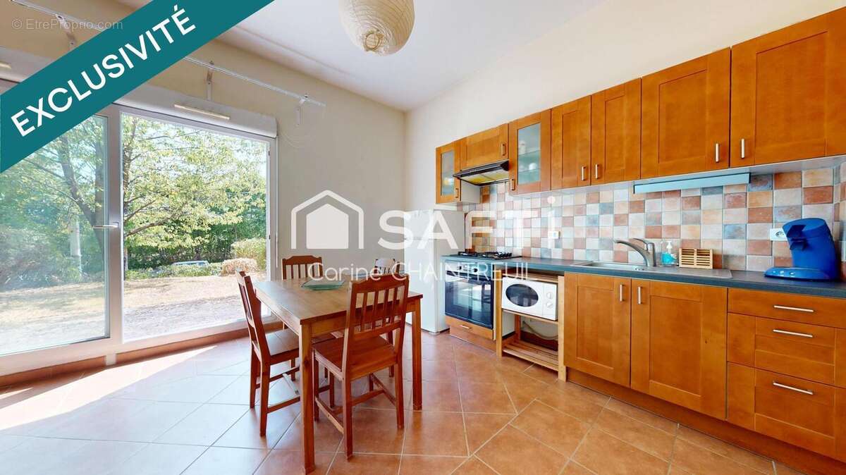 Appartement 29 m² à Bron  - photo 4