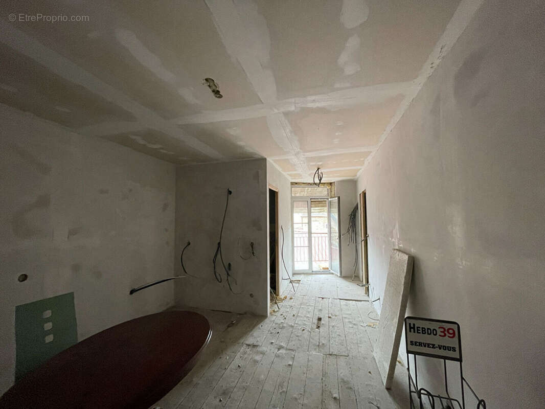 Appartement à LONS-LE-SAUNIER