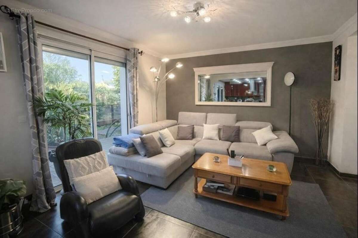 Photo 2 - Maison à BONDY