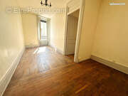 Appartement à PIERRE-BENITE