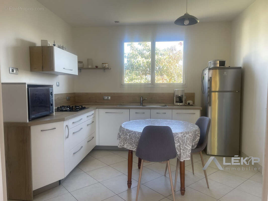 Maison à LES HERBIERS