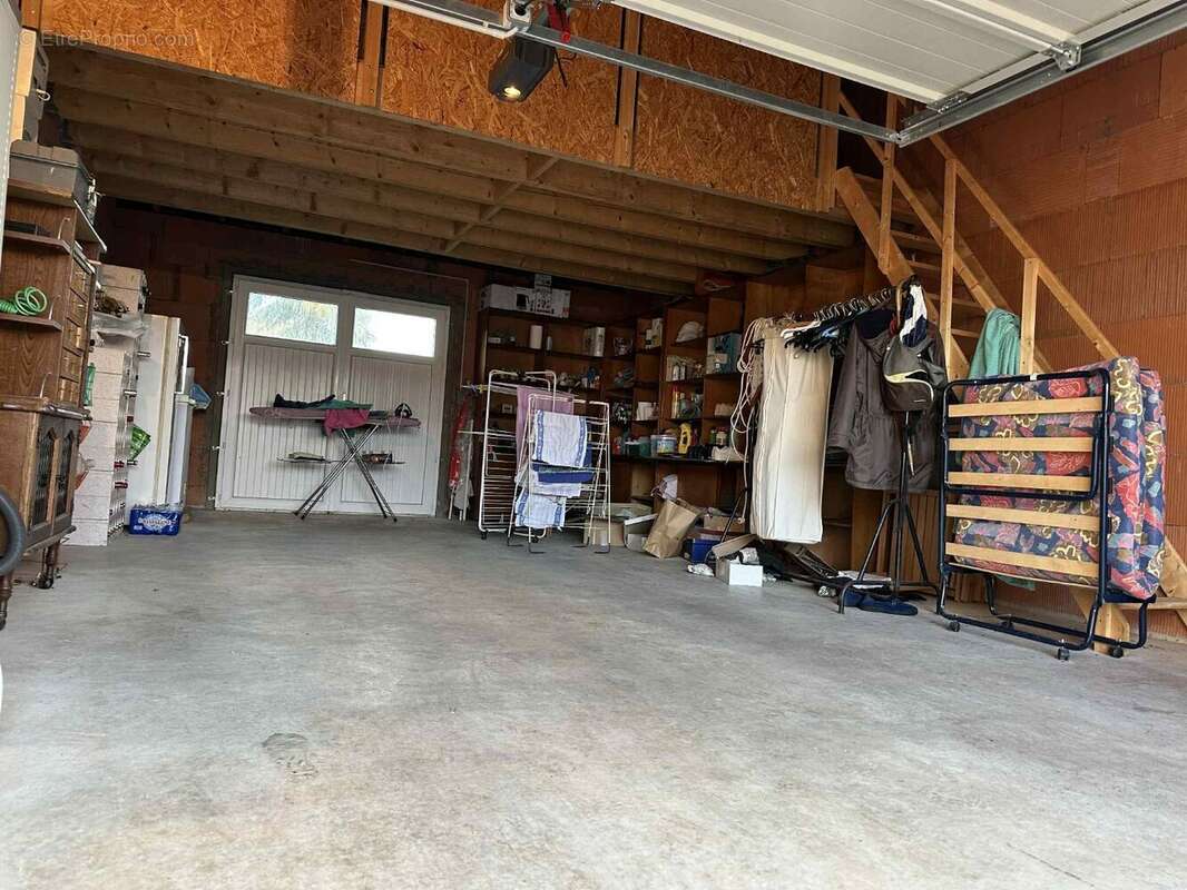 Maison à LA TESSOUALLE