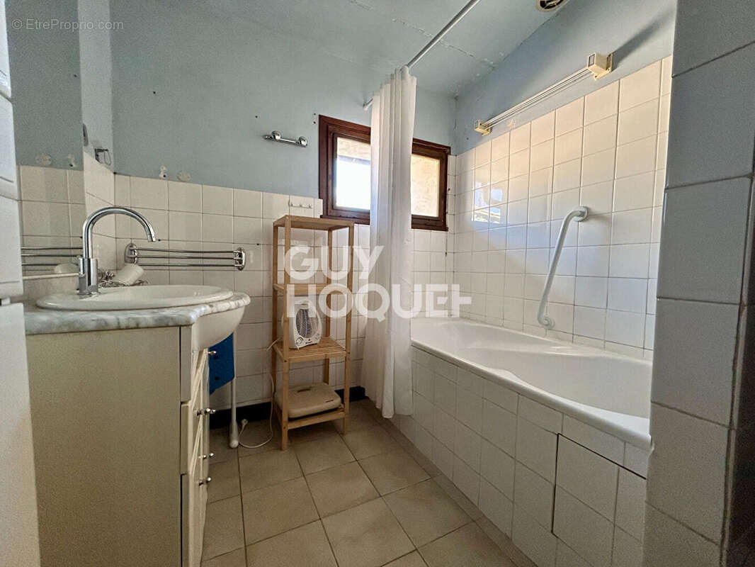 VENTE : maison de 6 pièces (135 m²) à Olonzac - photo 10