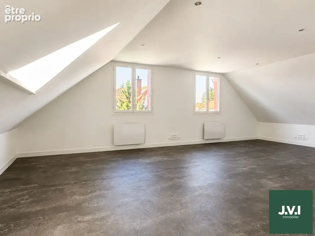 A vendre - Bas-Montmorency, Maison familiale 218 m² - 7 pièces, 5 chambres - photo 7