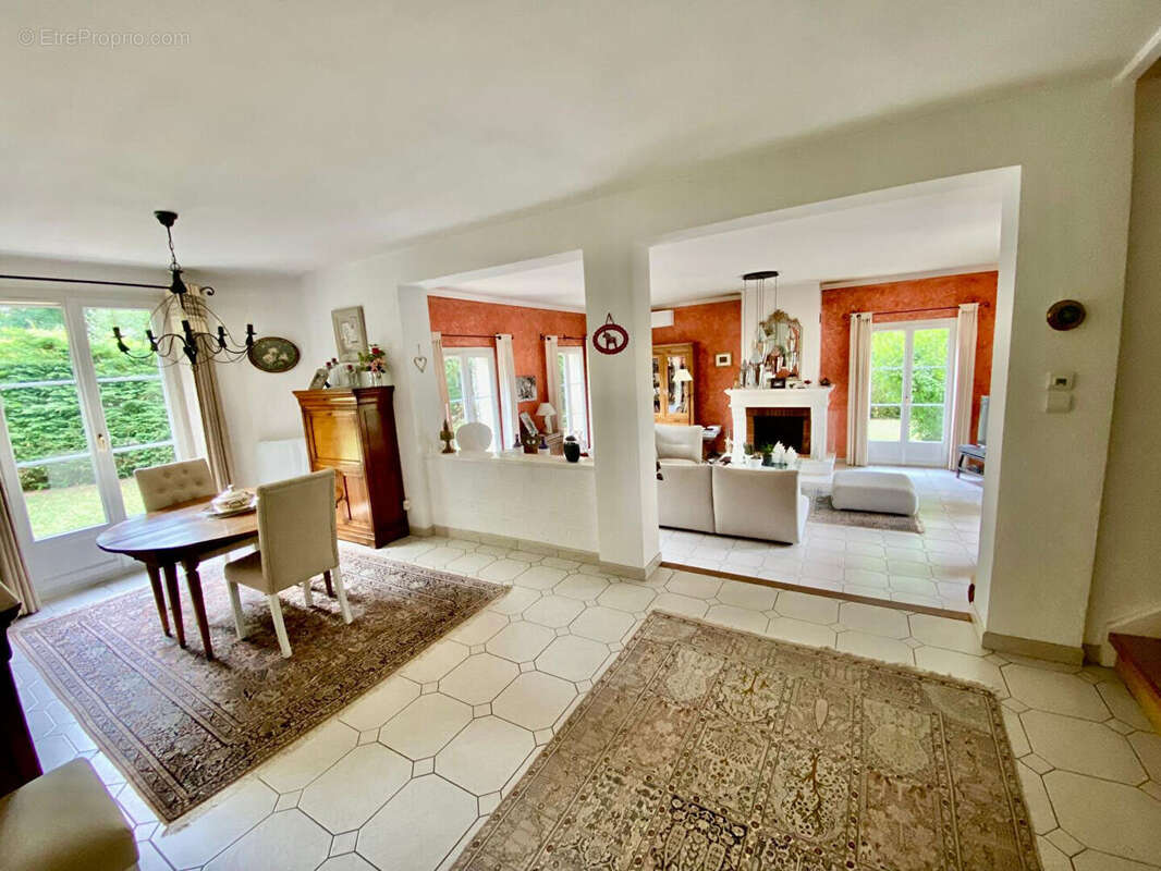 Maison à SAINT-PRIX