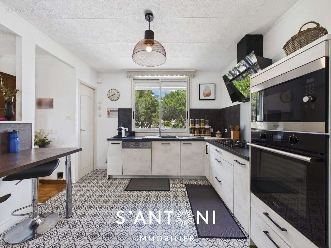 Maison à SAUVIAN