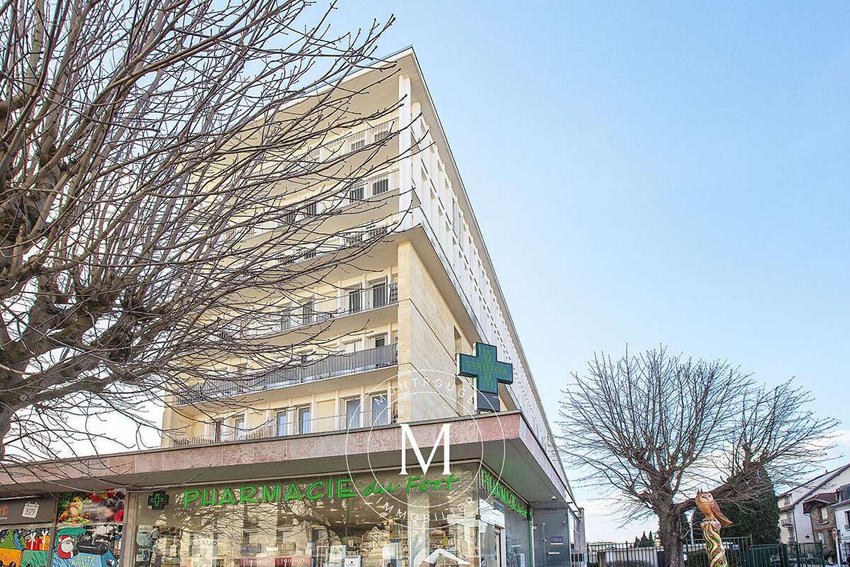 Appartement à MONTROUGE