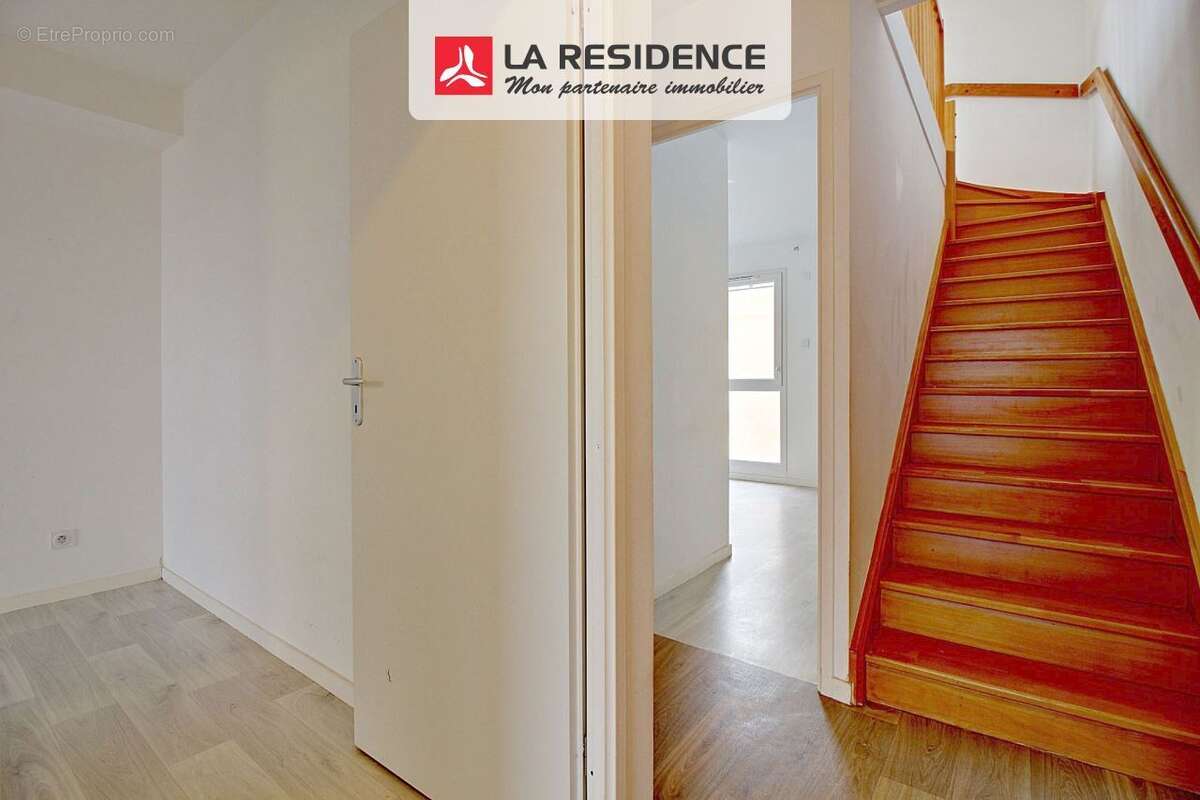 Appartement à CARRIERES-SOUS-POISSY