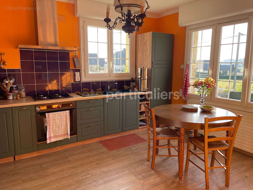 Maison à SAINT-GONNERY