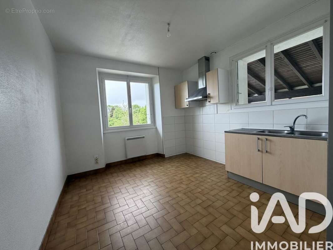 Photo 8 - Maison à RIEUPEYROUX