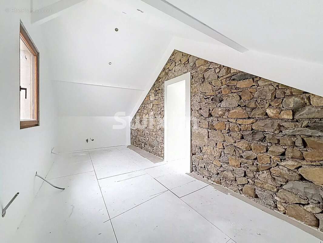 Appartement à BRENTHONNE