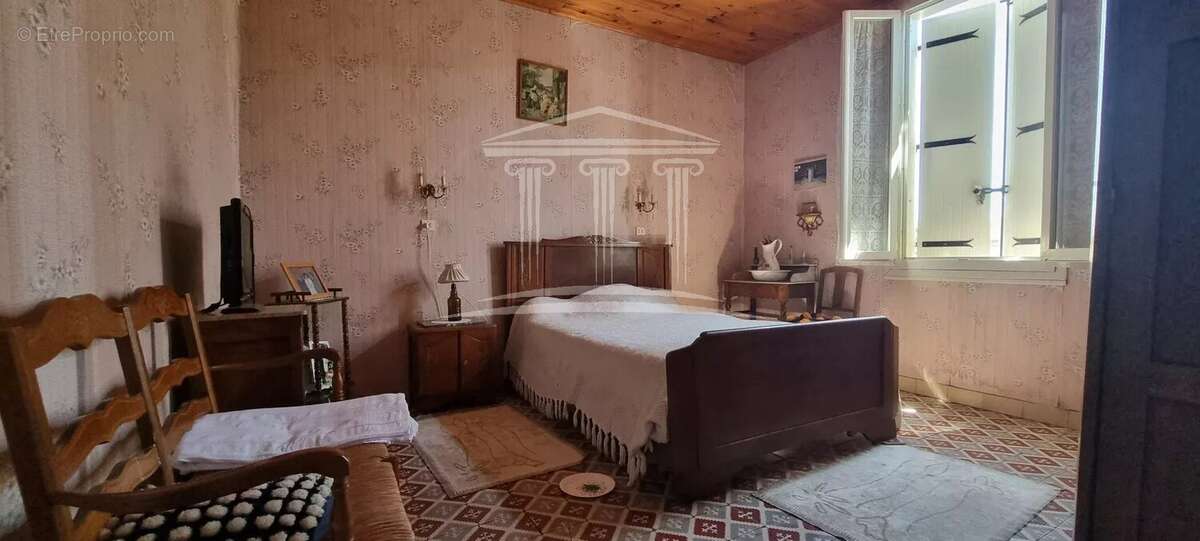 Maison à SORGUES