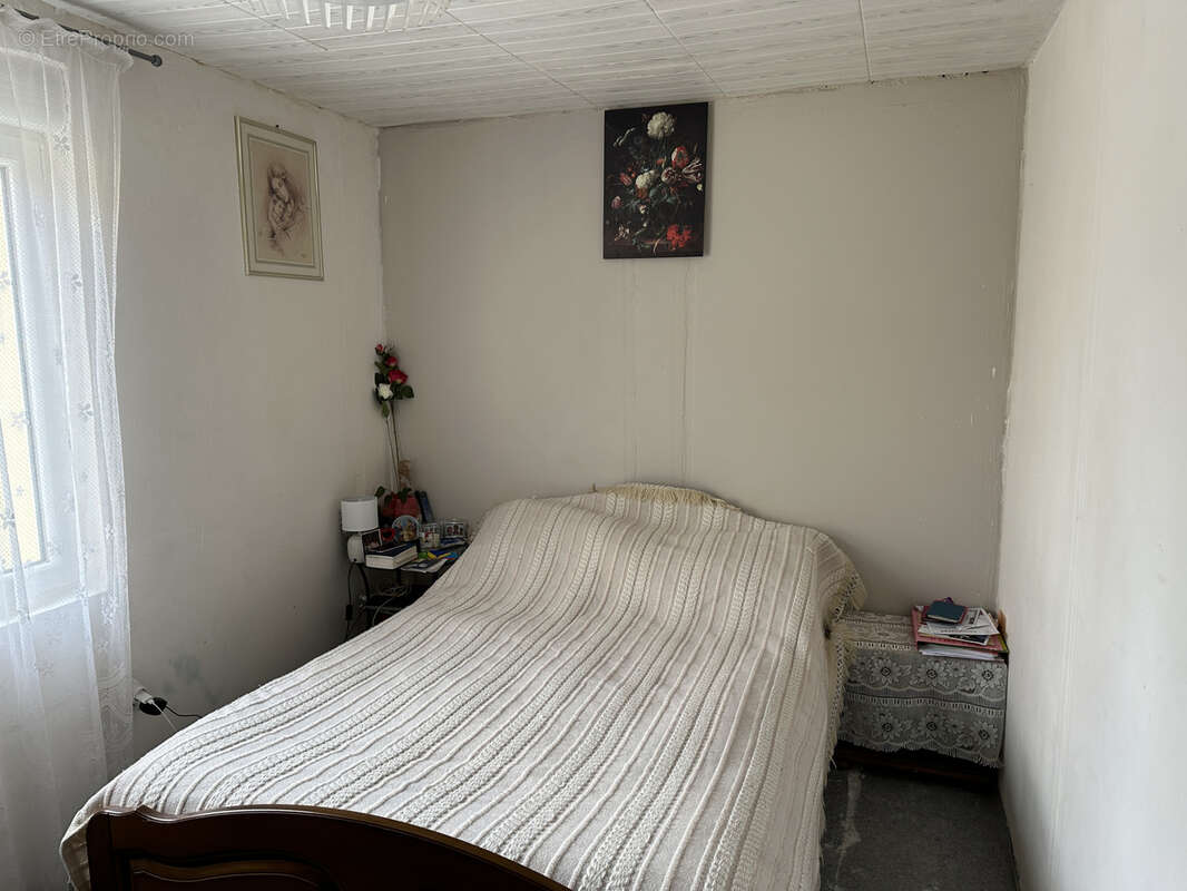 Maison Type 4 sur un terrain de 700 m2 - photo 5