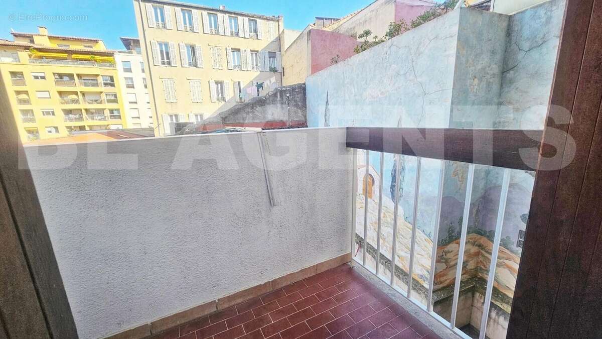 4BF38182-D06D-4614-50C4-E7A3DD1982D4 - Appartement à MARSEILLE-7E