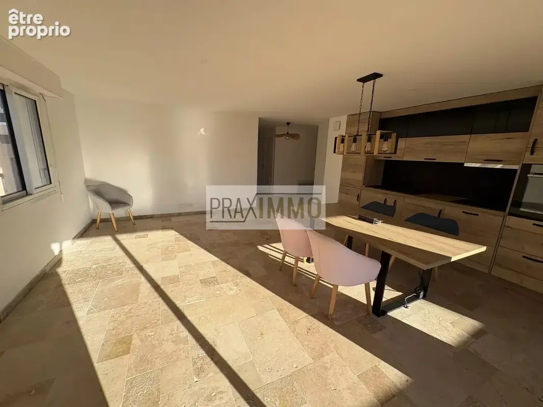 Appartement 3 pièces à vendre à Frejus (83600) - photo 2