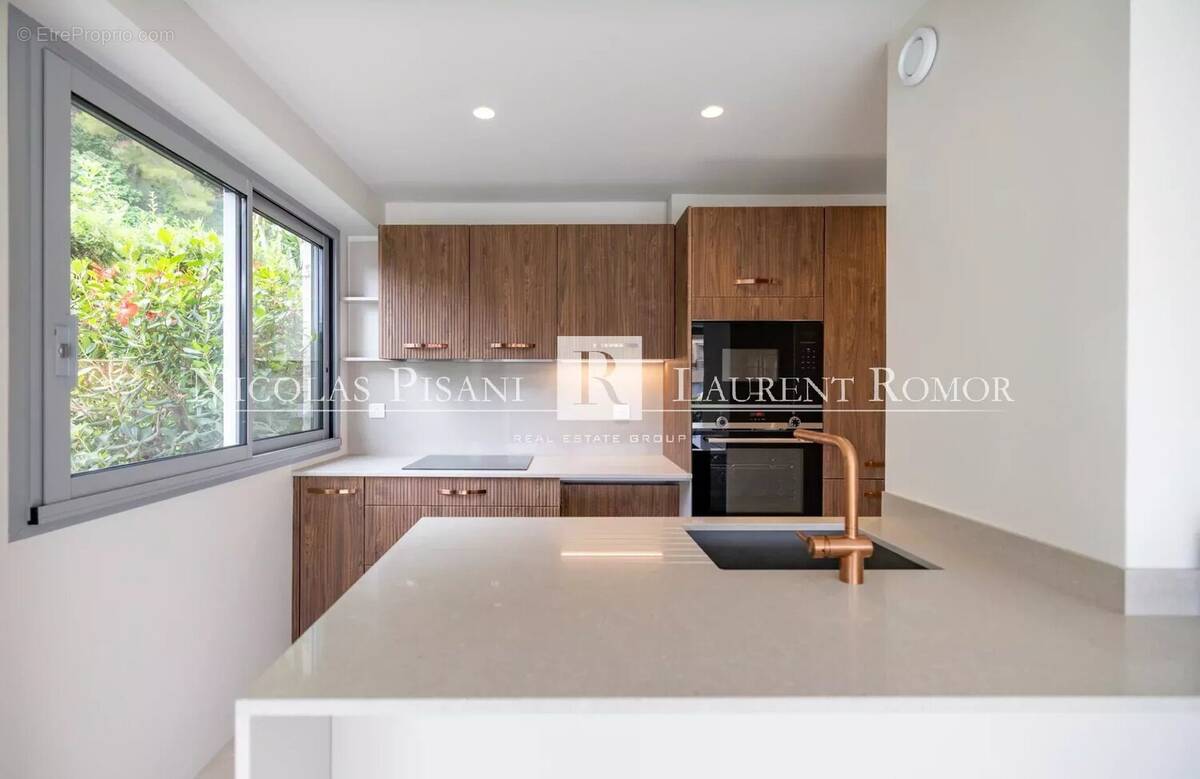 Appartement à VILLEFRANCHE-SUR-MER