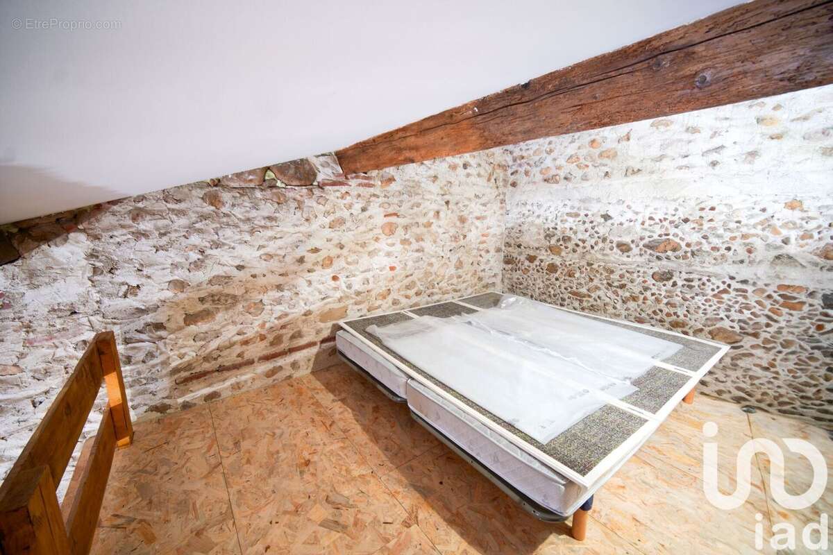 Maison 94 m² à Pia  - photo 6