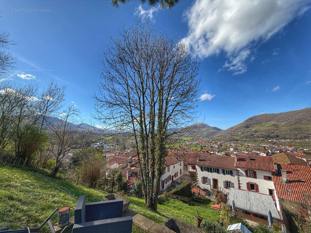 Autre à SAINT-JEAN-PIED-DE-PORT