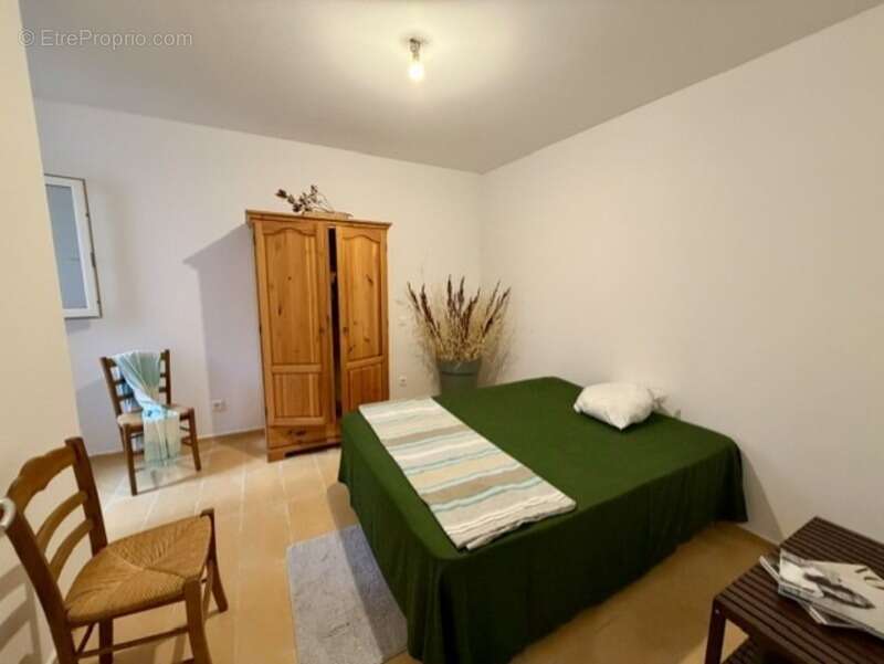 À VENDRE FAVONE – Appartement T3 de 62,10 m² en rez-de-jardin avec vue mer - photo 5