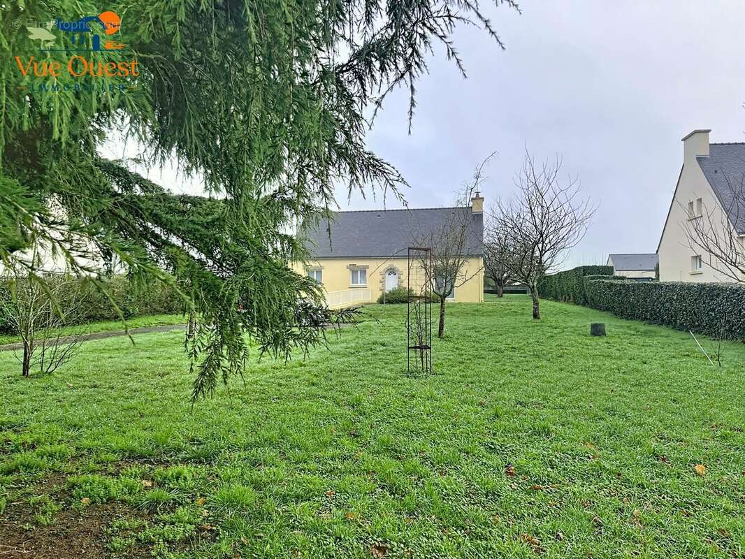 Maison à MERLEVENEZ