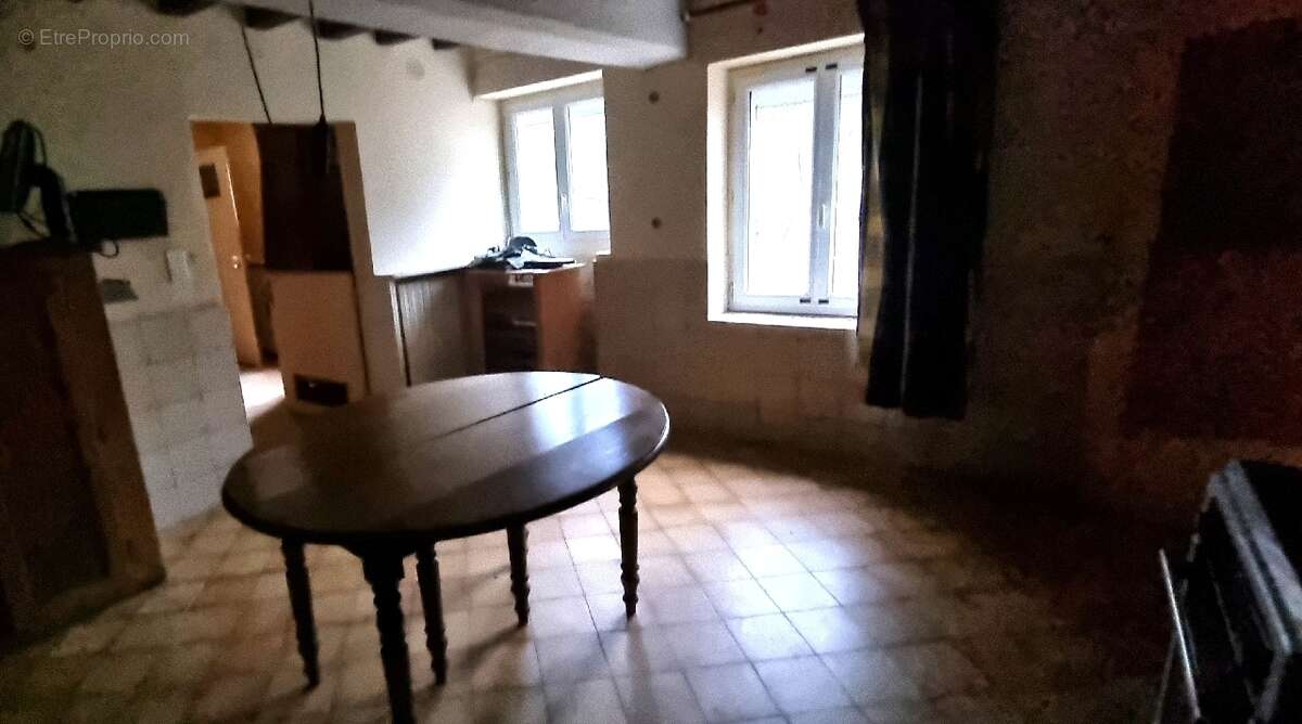 Maison à PERDREAUVILLE