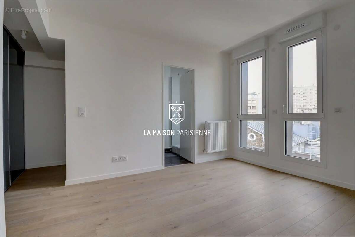 Appartement à PARIS-19E