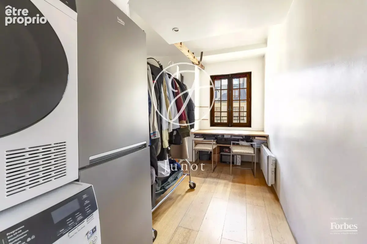 Paris 3e - RUE VIEILLE DU TEMPLE - Appartement - 3 pièces - 51,96m² Carrez - 1 chambre - photo 12