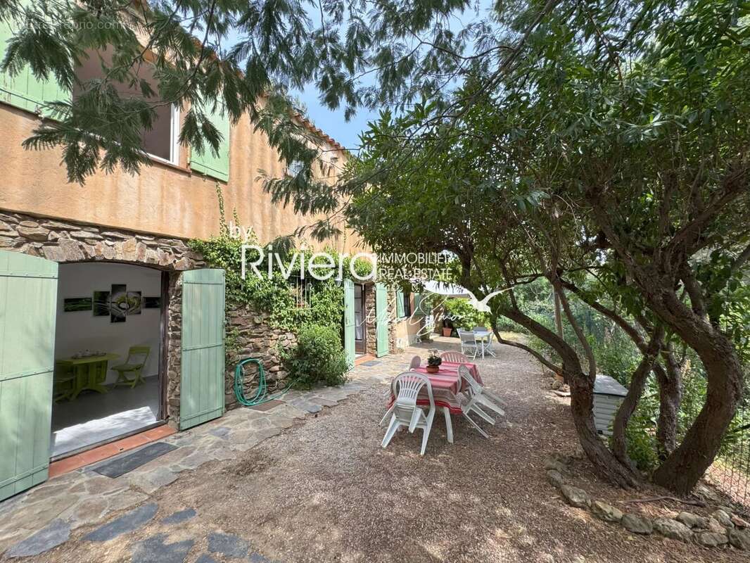 Propriété au charme provençal sur une parcelle de 2821m2 ave - photo 26