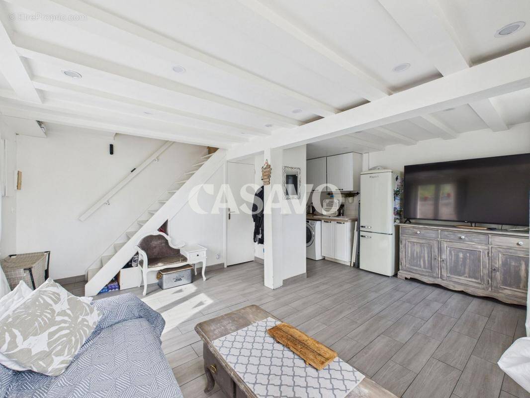 Appartement à SAINT-OUEN-L'AUMONE