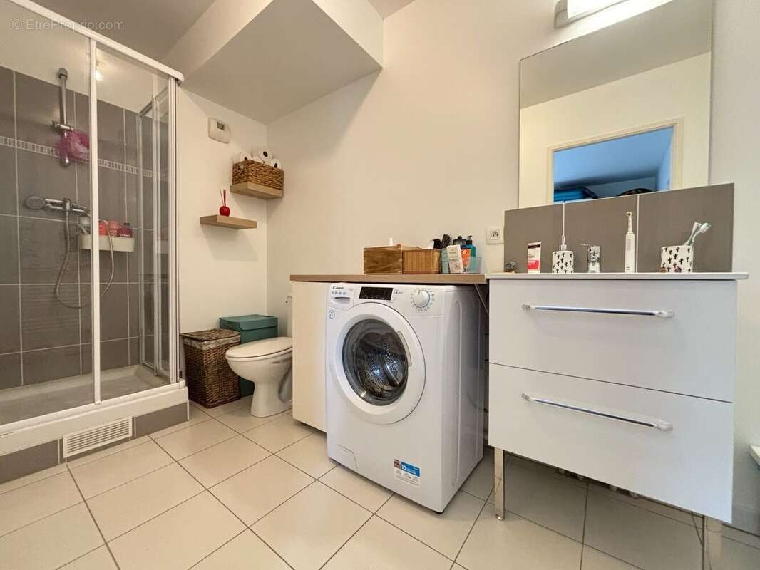 Appartement à SAINTRY-SUR-SEINE