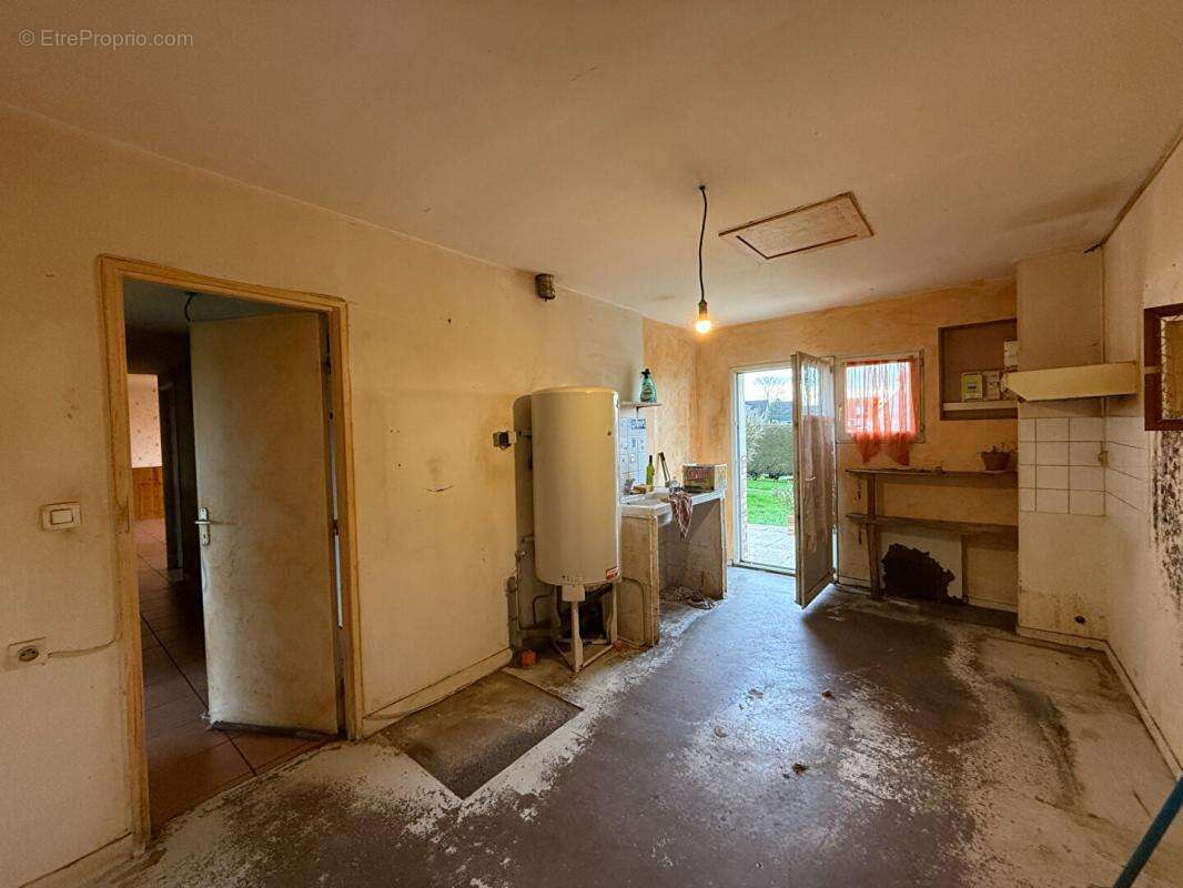 Maison Isigny Le Buat 4 pièce(s) 104 m2 - photo 11