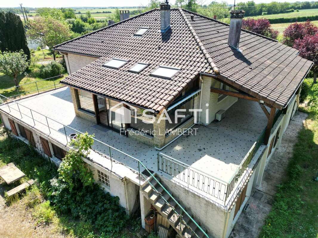 Photo 3 - Maison à VIVONNE