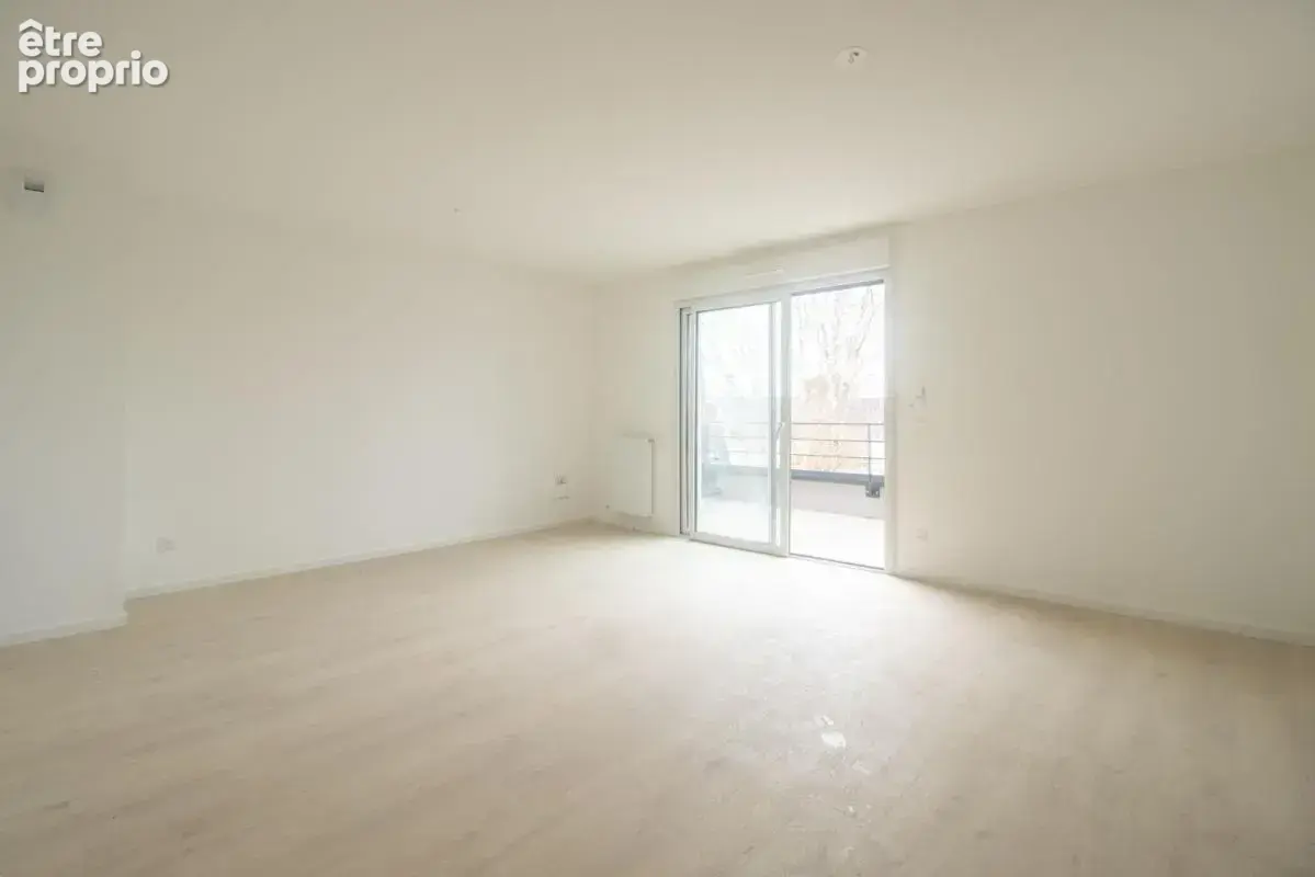 Quartier Les Justices - Appartement 99.28 m2 - 3 chambres - Deux terrasses - Deux stationnements - photo 4