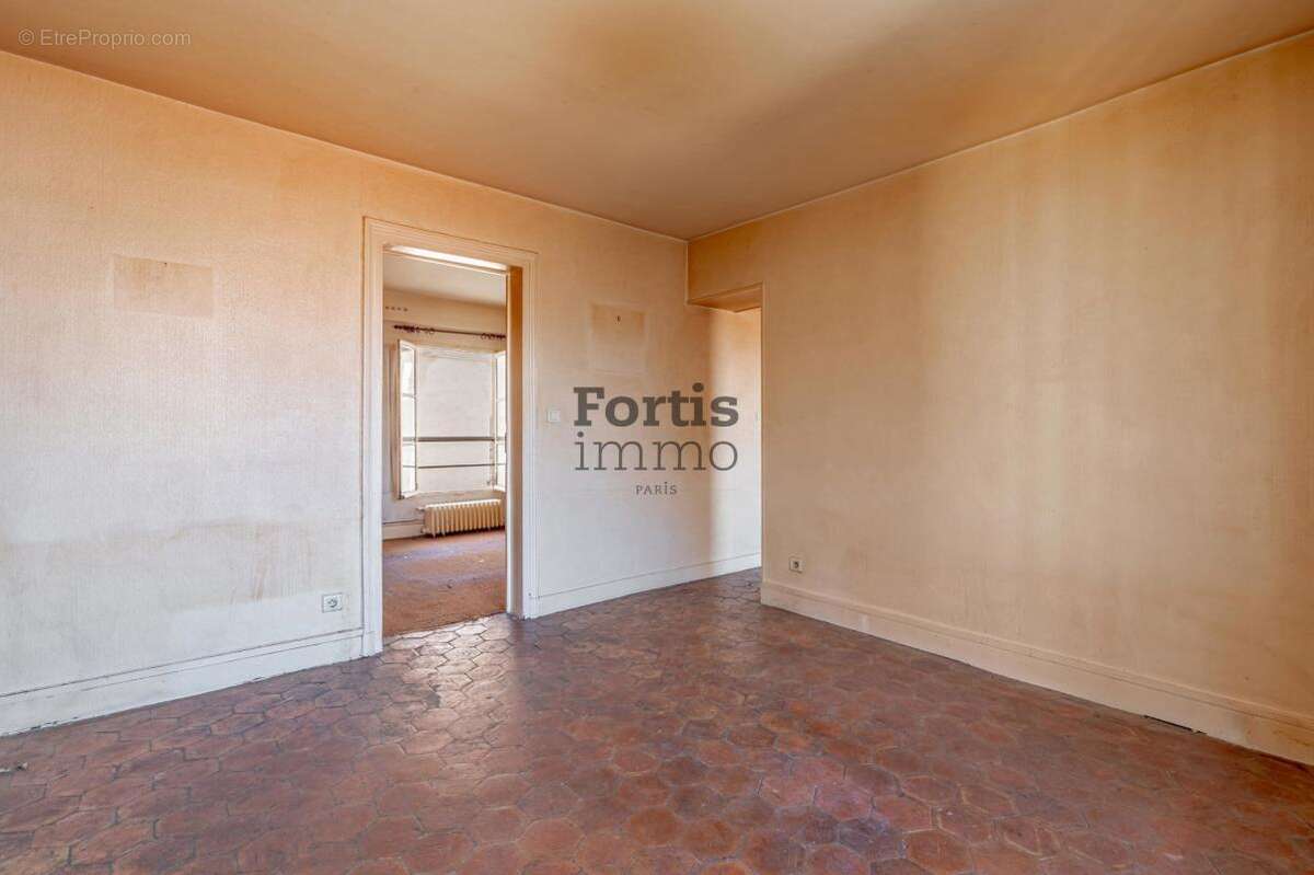 Appartement à PARIS-6E