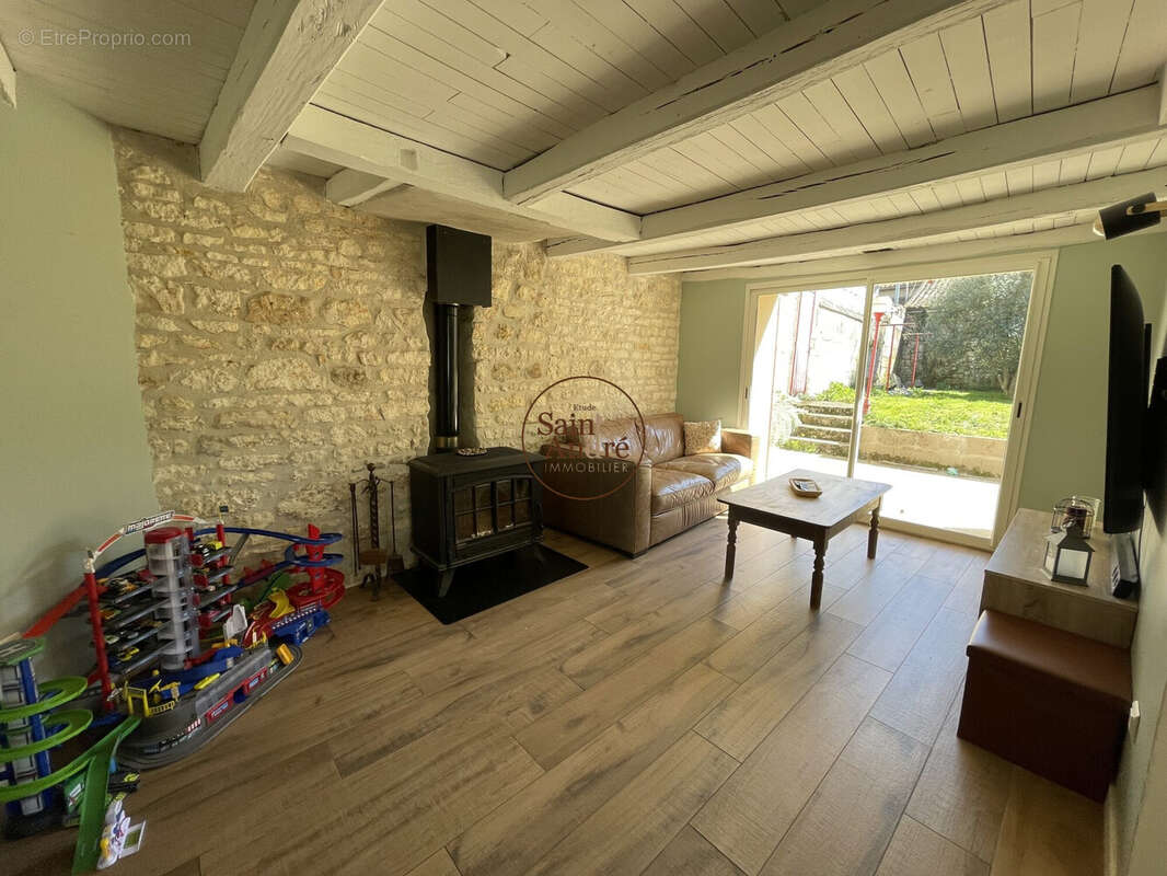 Maison à BOUEX