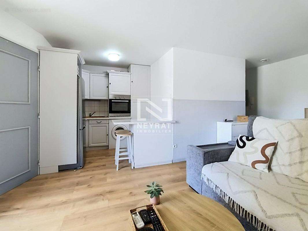 T2 + garage frejus - photo 6