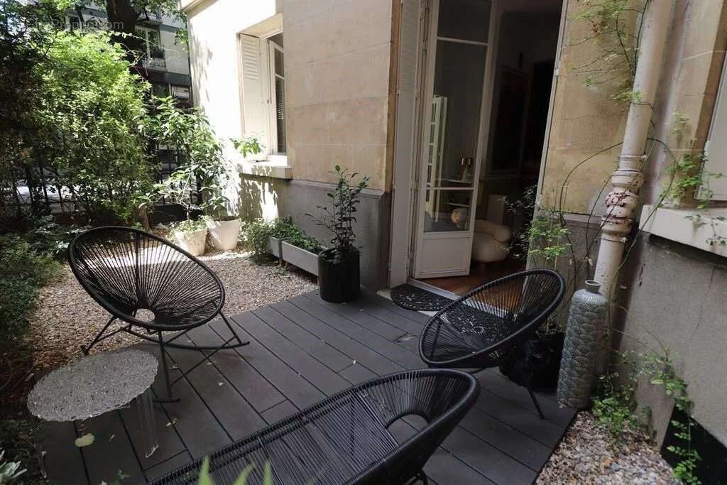 Paris 15 - Javel - Appartement 3p - Jardin-terrasse - photo 19