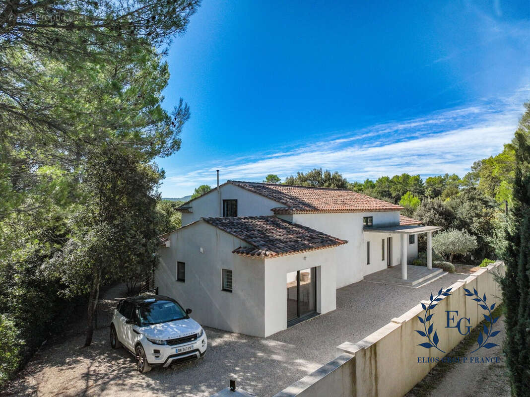 Maison à FLASSANS-SUR-ISSOLE