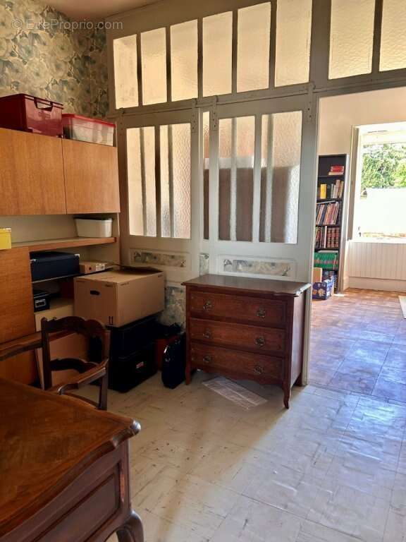 Maison de village toutes commodites - 5 pièces - garages - terrain 916 m2 - photo 6