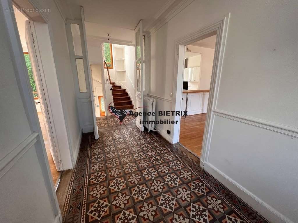 Maison à L'ISLE-ADAM