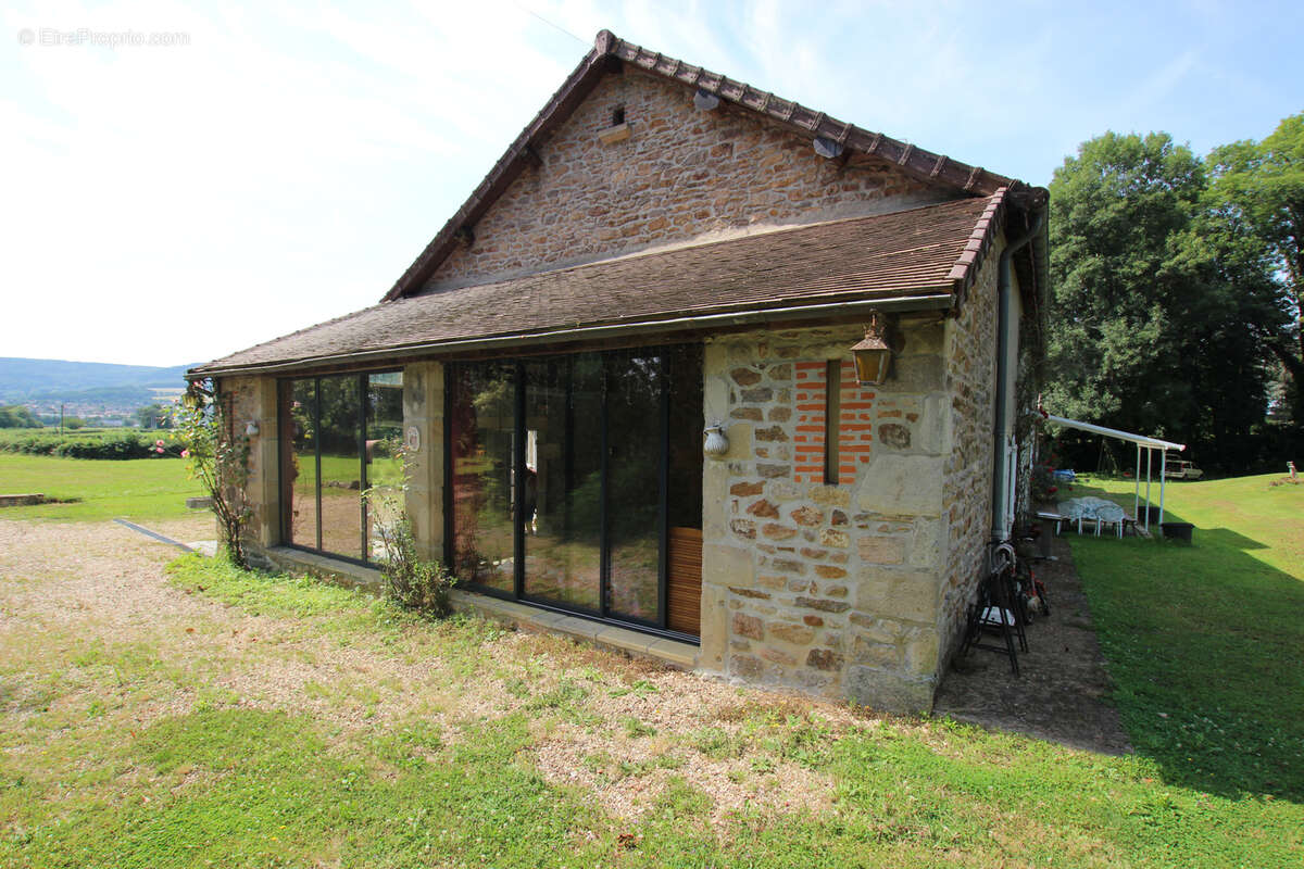 Maison à AUTUN