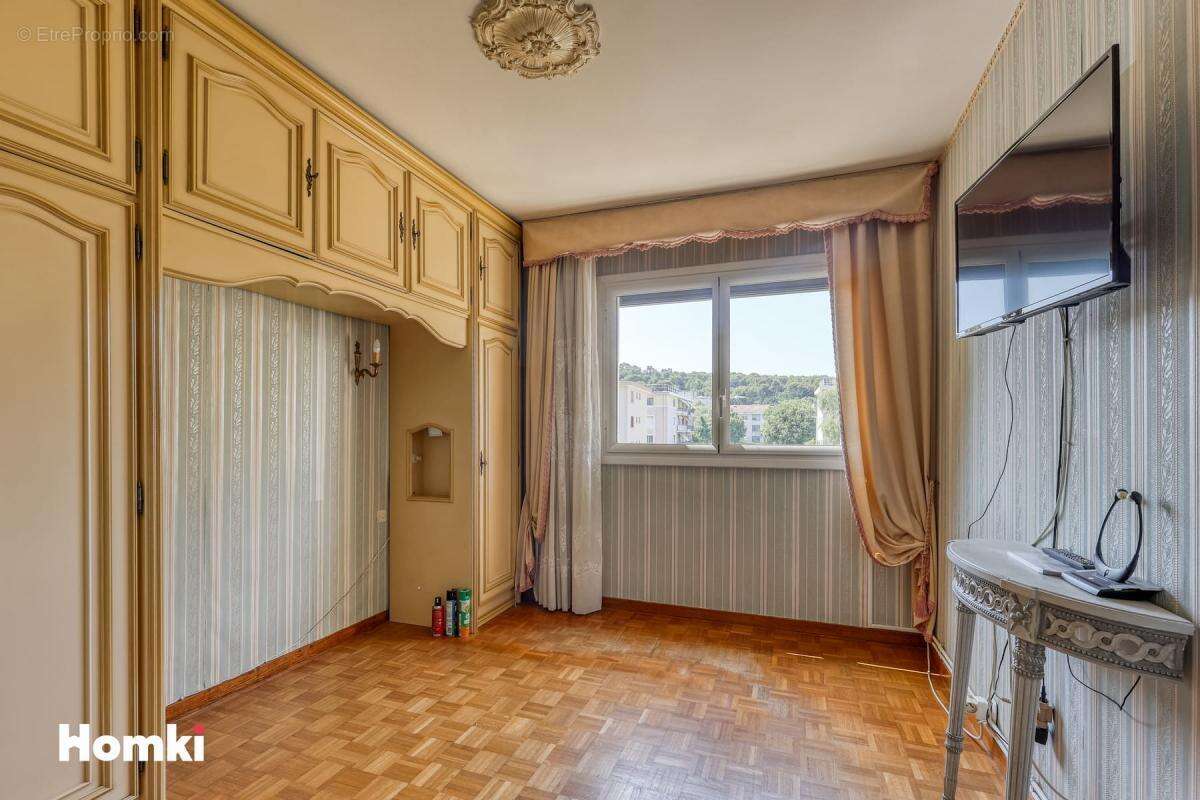 Appartement T4 de 71 m2 à Le Pradet 83220, Rue Eugène Fromentin - photo 10