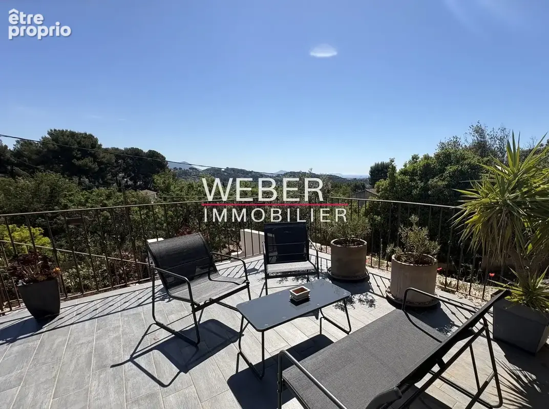 - ollioules - villa vue degagee et mer - photo 13